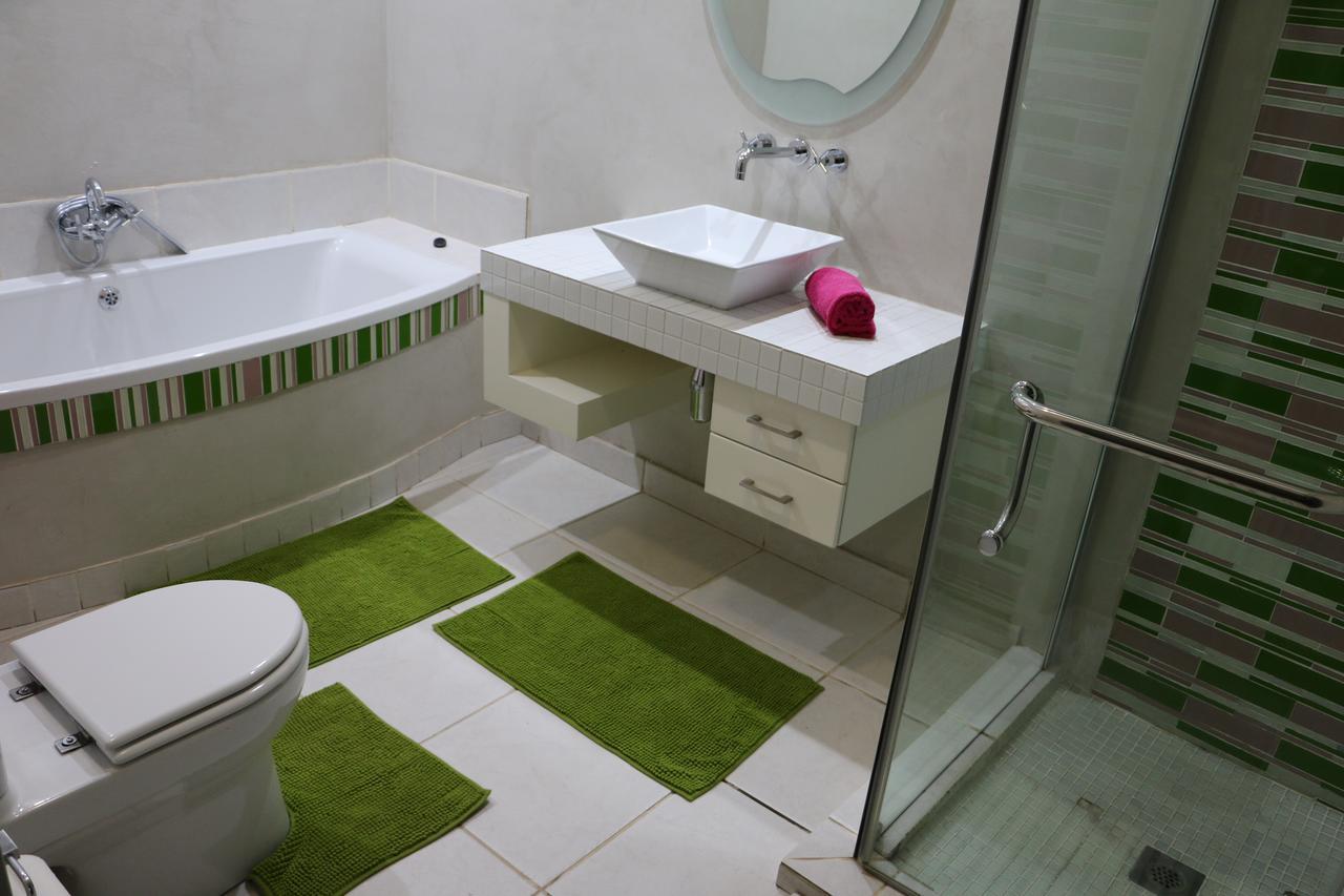 Dante Deo Guesthouse Bloemfontein Bagian luar foto