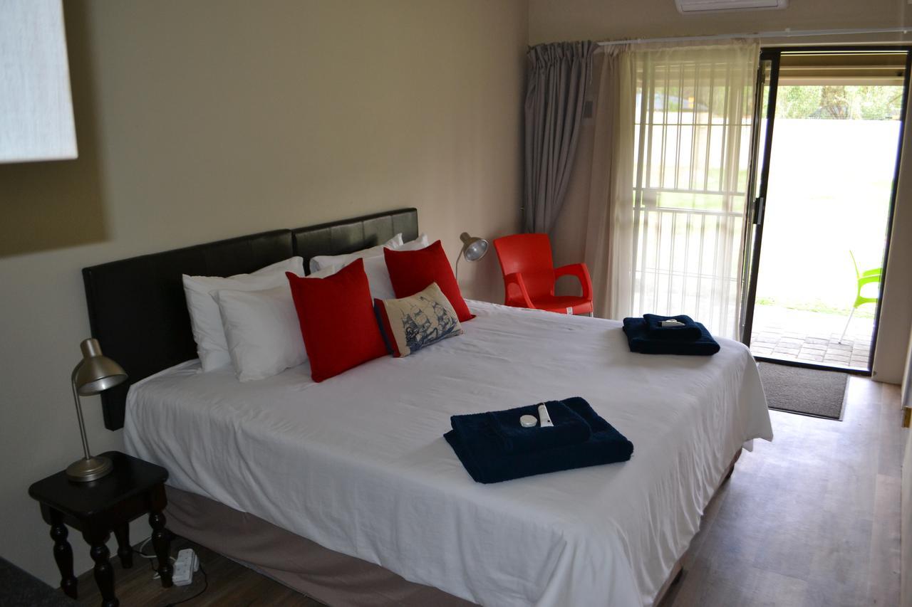 Dante Deo Guesthouse Bloemfontein Bagian luar foto