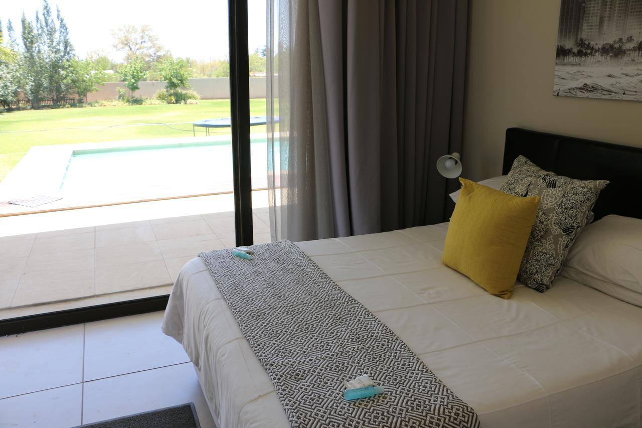Dante Deo Guesthouse Bloemfontein Bagian luar foto