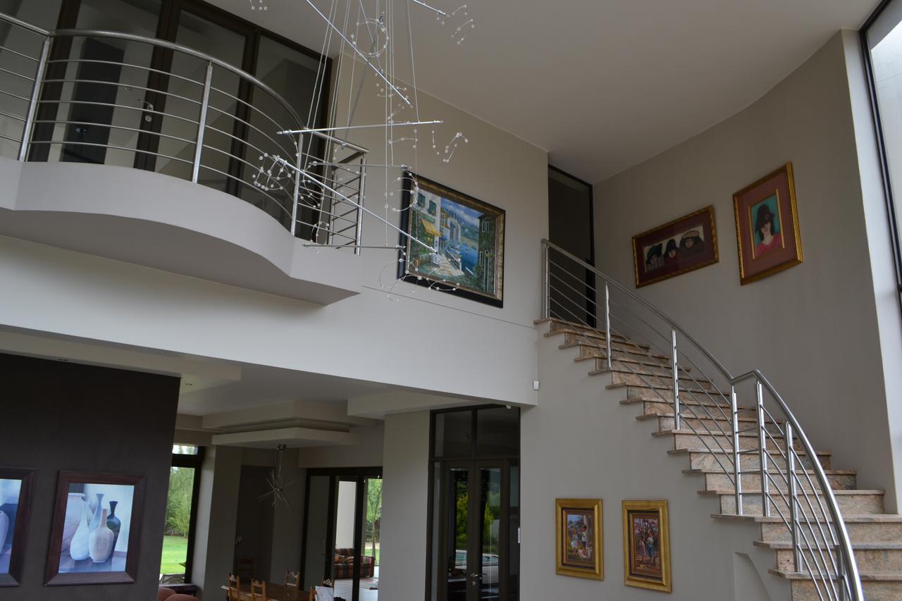 Dante Deo Guesthouse Bloemfontein Bagian luar foto